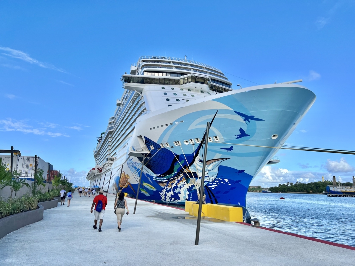 Norwegian Cruise Escape photo 5