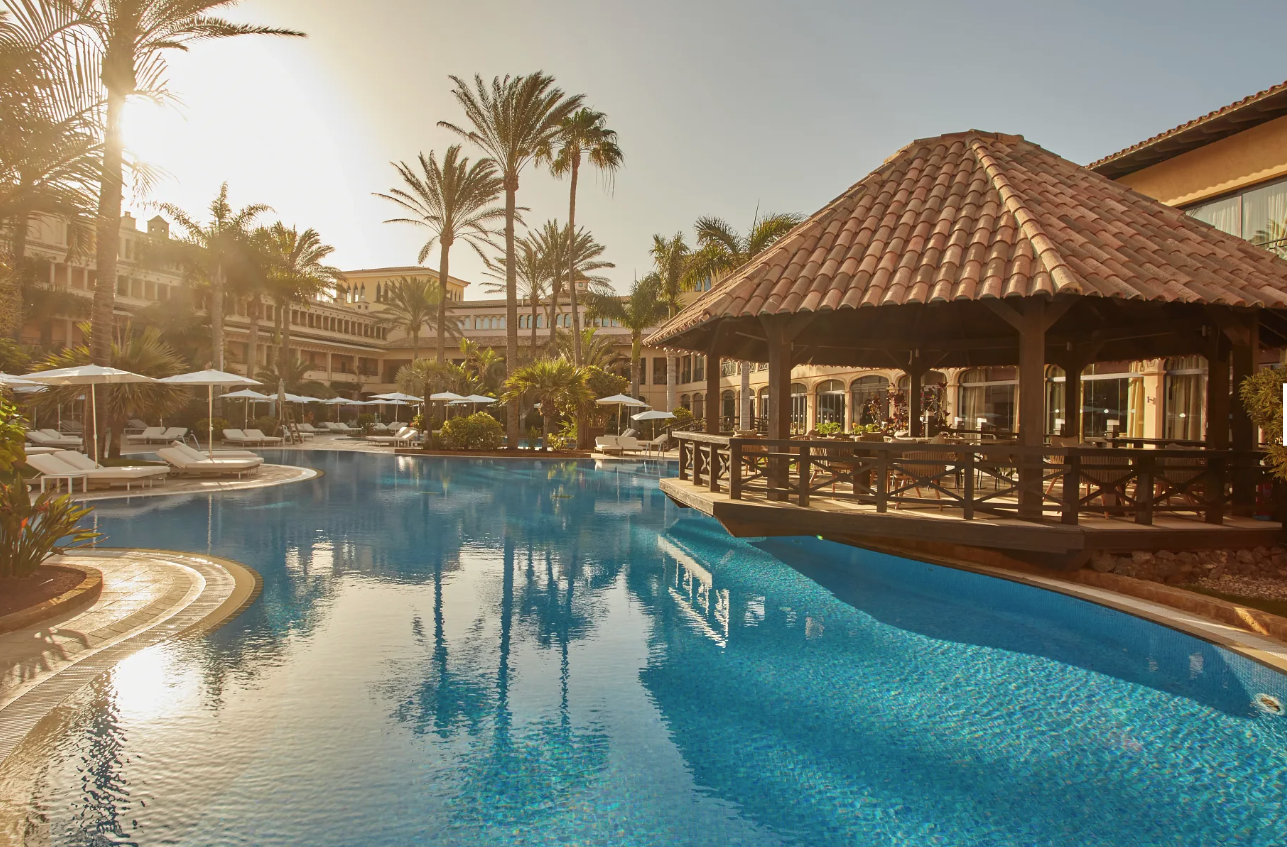 resort